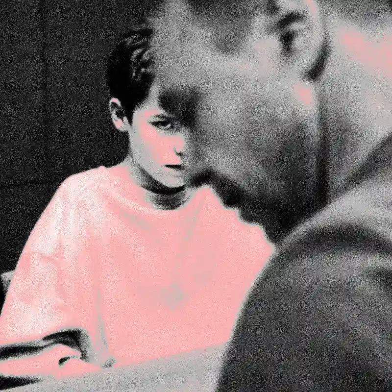 Розбір серіалу Юнацтво, С1Е1